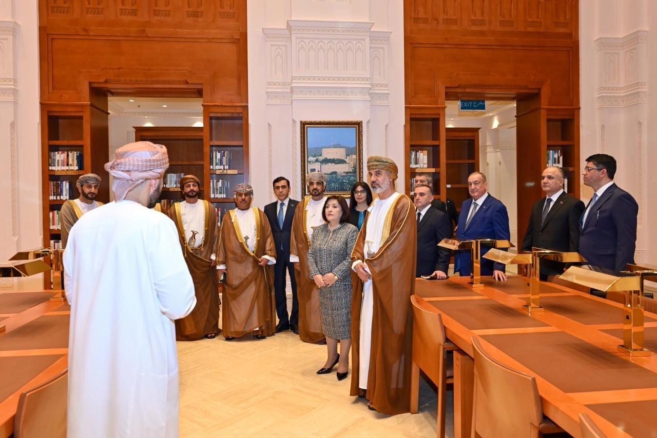 Sahibə Qafarova Oman Şura Məclisinin sədri ilə görüşüb - FOTO