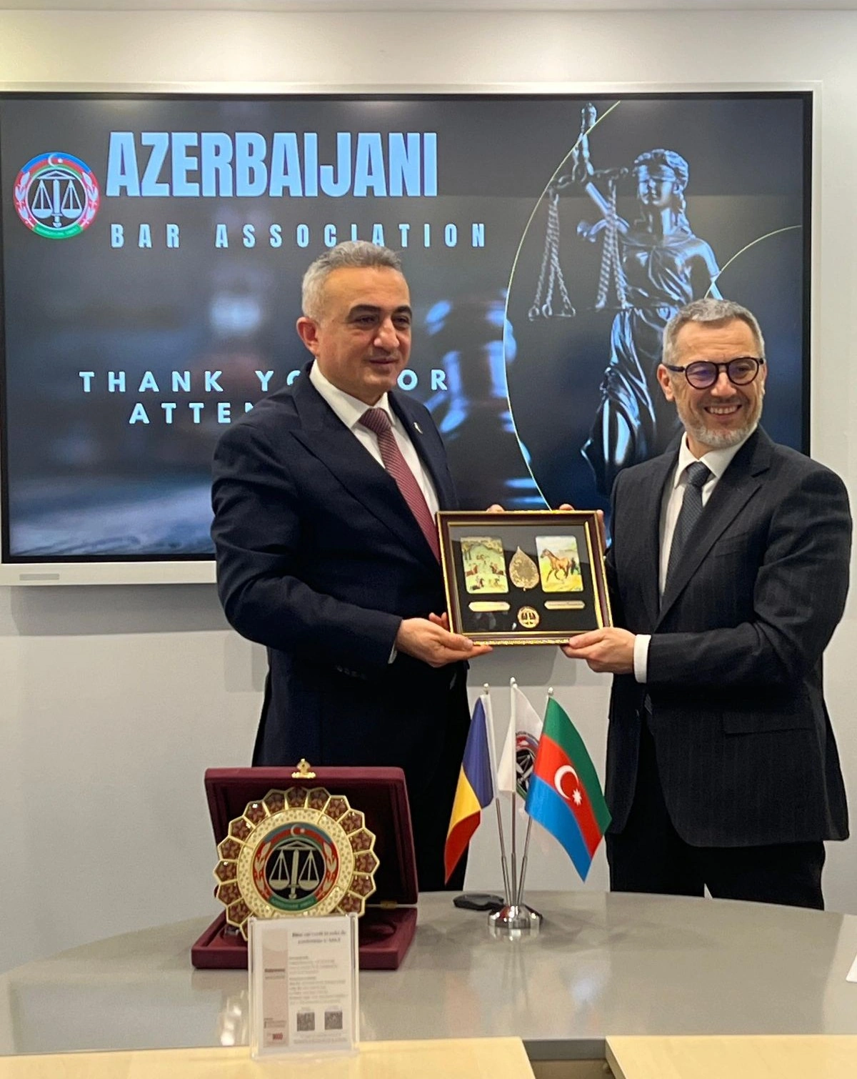 Vəkillər Kollegiyasının rəhbərliyi Rumıniyada konfransda iştirak etdi - FOTO