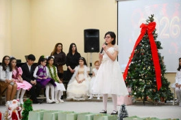 Leyla Əliyeva, Arzu Əliyeva və Alena Əliyeva Bakı şəhəri 5 nömrəli internat tipli xüsusi ümumtəhsil məktəbində olublar - FOTO