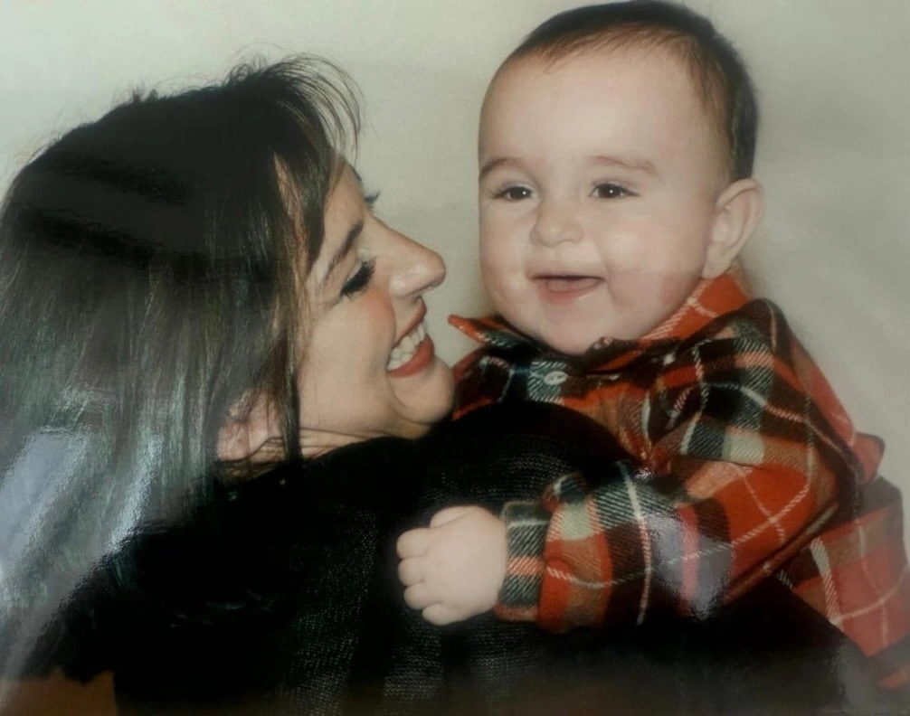 Leyla Əliyeva qardaşını bu şəkillərlə təbrik etdi