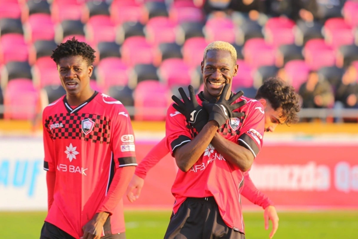 "Qəbələ"nin futbolçusu Azərbaycanın futbol tarixinə düşdü