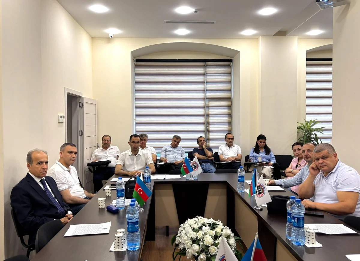 Ötən ay 2100-dən çox vəkilə peşə hazırlığı və ixtisasartırma təlimləri keçirilib - FOTO