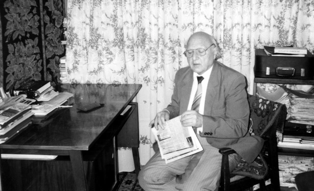 Tanınmış şair və qiraətçi “KQB” müstəntiqlərinə Meydan hərəkatı haqda nə dedilər?..- ARXİV