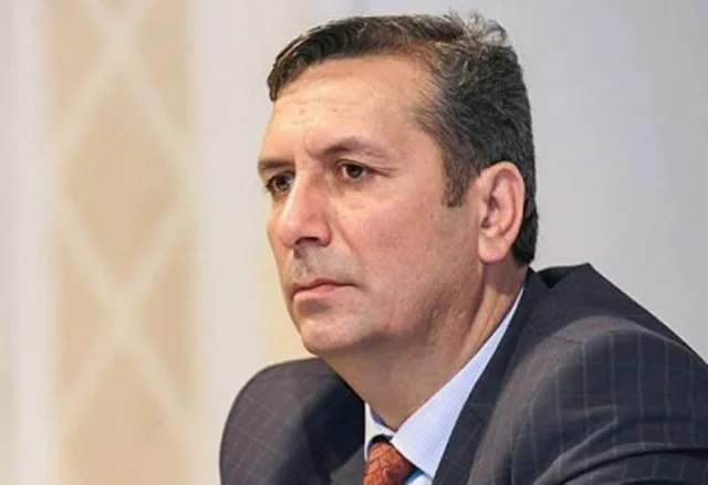 Xarici medianın "məktəbli geyimi" oyunu: İran yaydığı məlumatlar məqsədyönlü kampaniyadır"