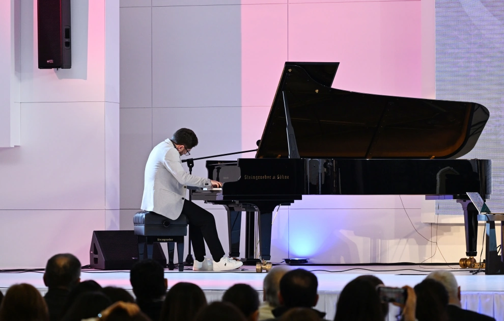 Qəbələdə “Qış nağılı” II Beynəlxalq Festivalı yekunlaşdı - FOTOLAR