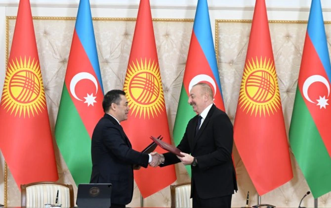 Azərbaycan ilə Qırğızıstan arasında imzalanmış sənədlər mübadilə edildi