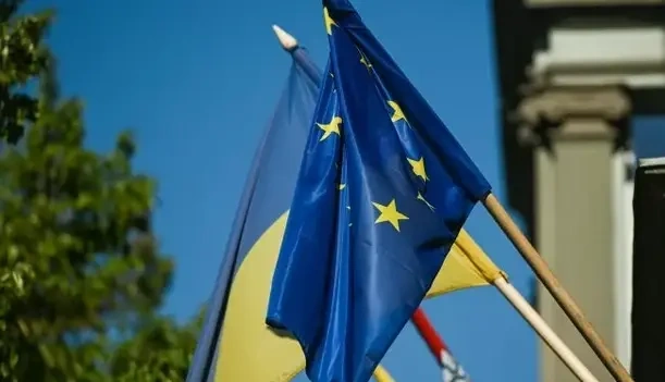"Avropa Ukrayna üçün məsuliyyəti üzərinə götürdü: danışıqlar hələ nəticəsiz qalıb" - "Axios"