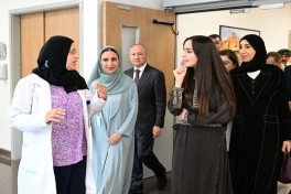 Leyla Əliyeva Maskatda Xərçəngin Kompleks Müalicəsi və Tədqiqatı Mərkəzini ziyarət edib - FOTO