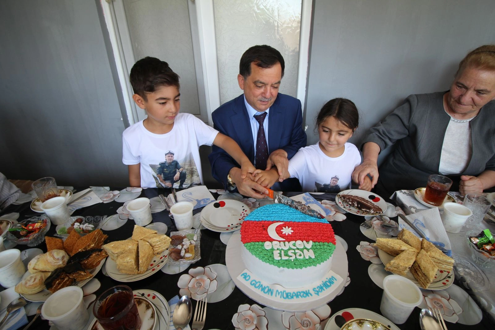 Şəhid oğlunun iddiaları ilə bağlı - Rəsmi açıqlama