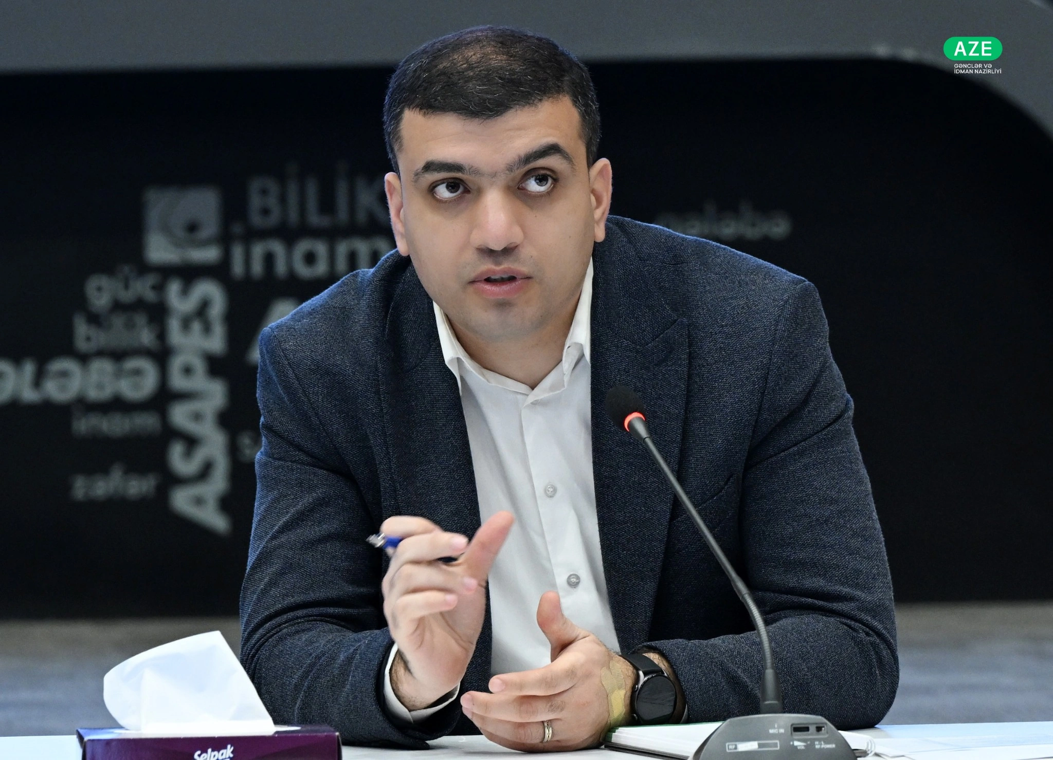 Fərid Qayıbov onu özünə yenidən müşavir təyin etdi – FOTO