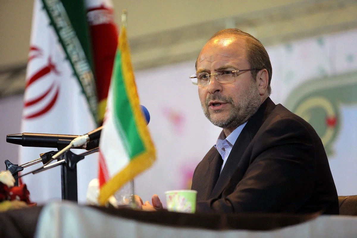 Qalibaf: "İran Xameneinin xəttinə sadiq qalacaq, ABŞ və İsrail hədəflərinə hücumlar edəcək"