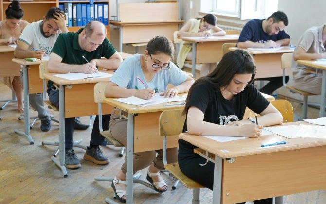 Bu gün dövlət qulluğuna qəbul imtahanı keçiriləcək
