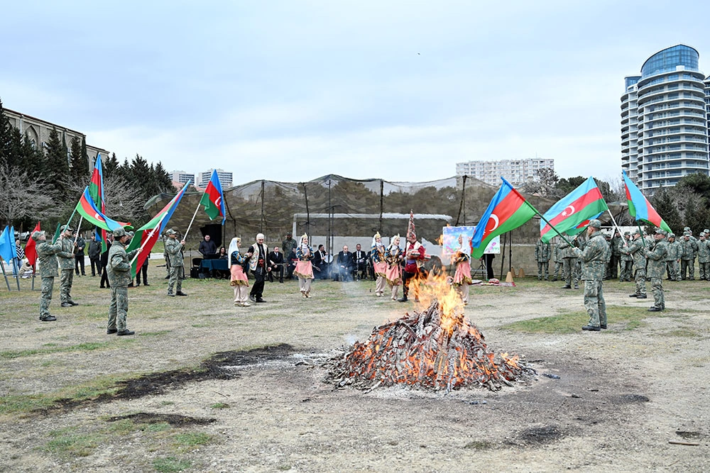 Azərbaycan Ordusunda bayram tədbirləri keçirildi - FOTO/VİDEO