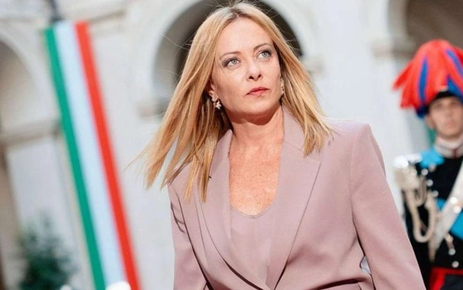Meloni: "İranla bağlı ümidimi itirməmişəm"