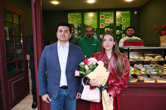 Alyona Əliyeva Novruz yarmarkasını ziyarət edib