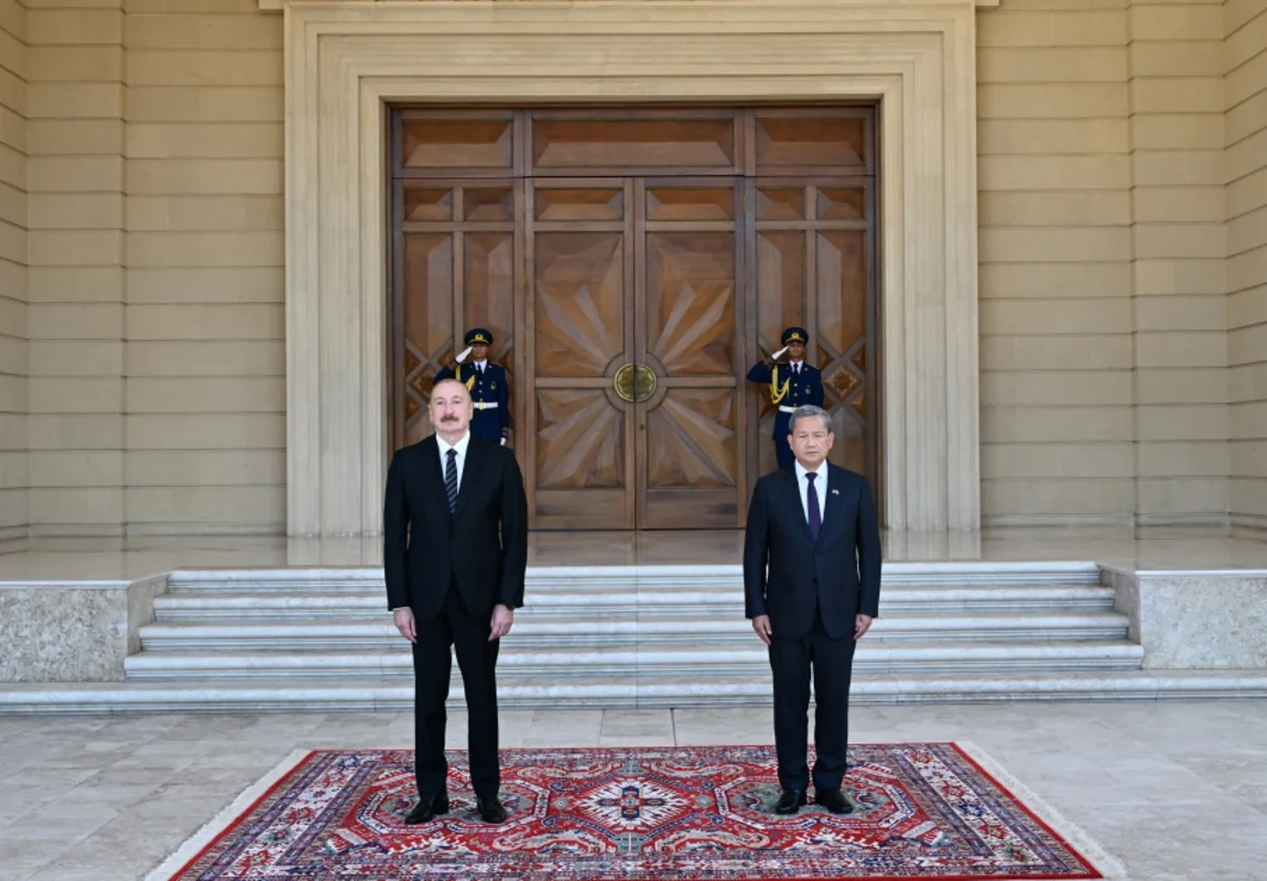 İlham Əliyev Kambocanın Baş nazirini qarşıladı - FOTO