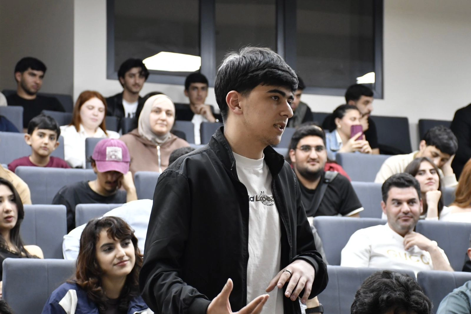 Fəxrəddin Manafov Qarabağ Universitetində tələbələrlə görüşdü - FOTO