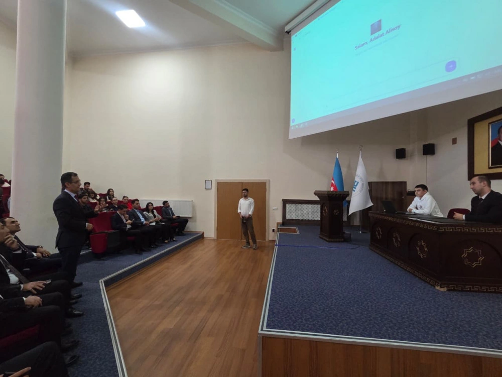 Naxçıvanda 10-cu sinif şagirdindən hüquq sahəsində innovativ yenilik: “Ədalət AI” təqdim olundu - FOTO