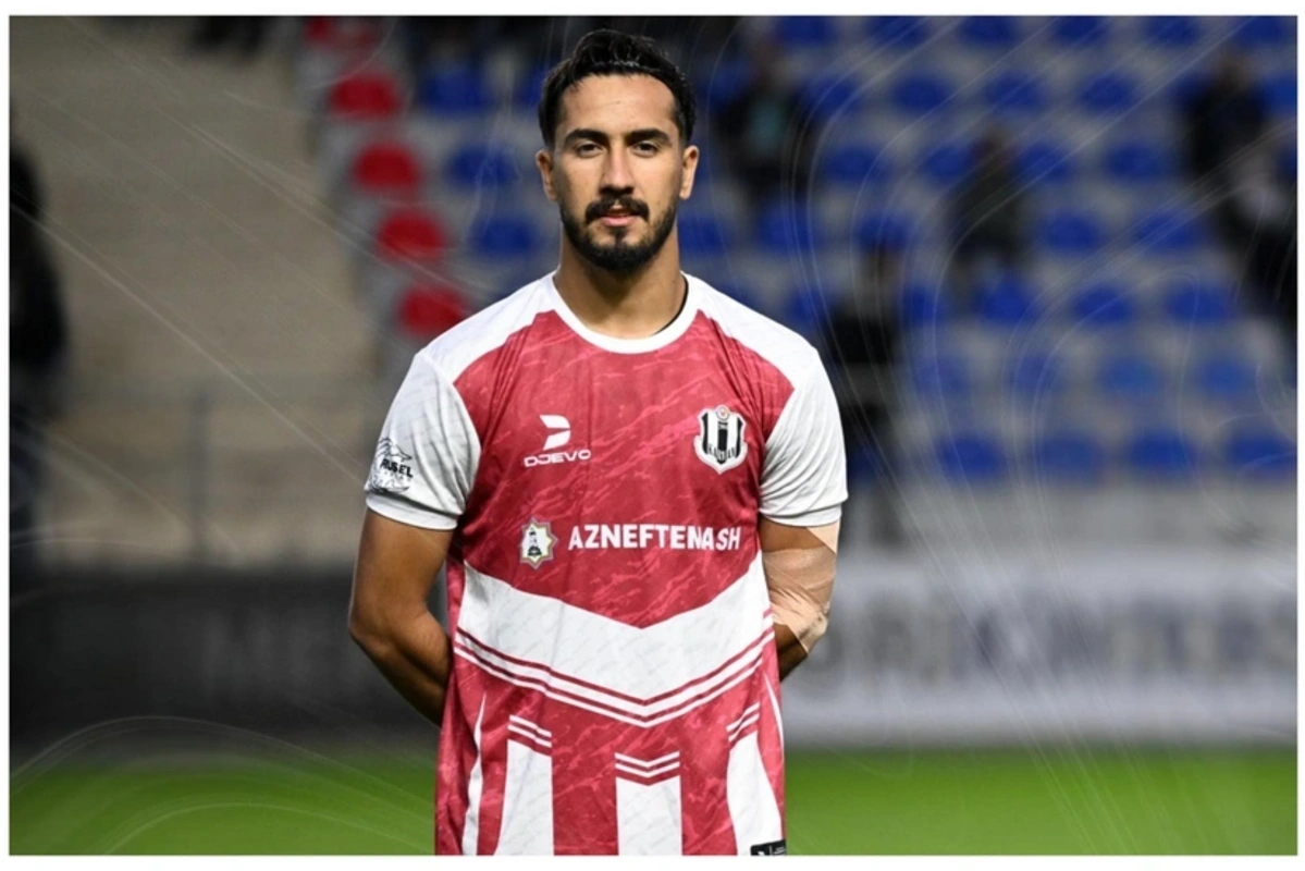 "Karvan-Yevlax" futbolçusu ilə yollarını ayırıb