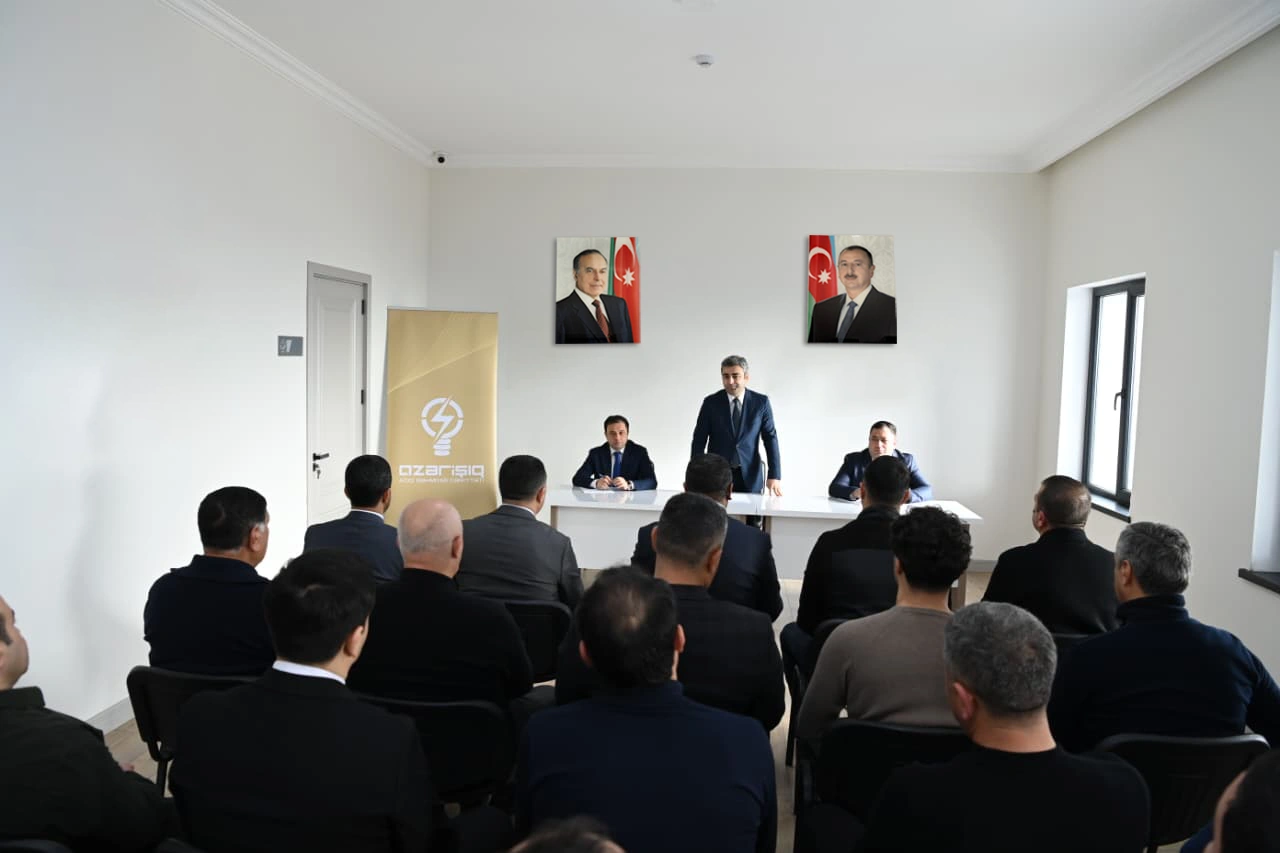 “Azərişıq” nümayəndələri Xankəndində sahibkarlarla görüş keçirib - FOTOLAR