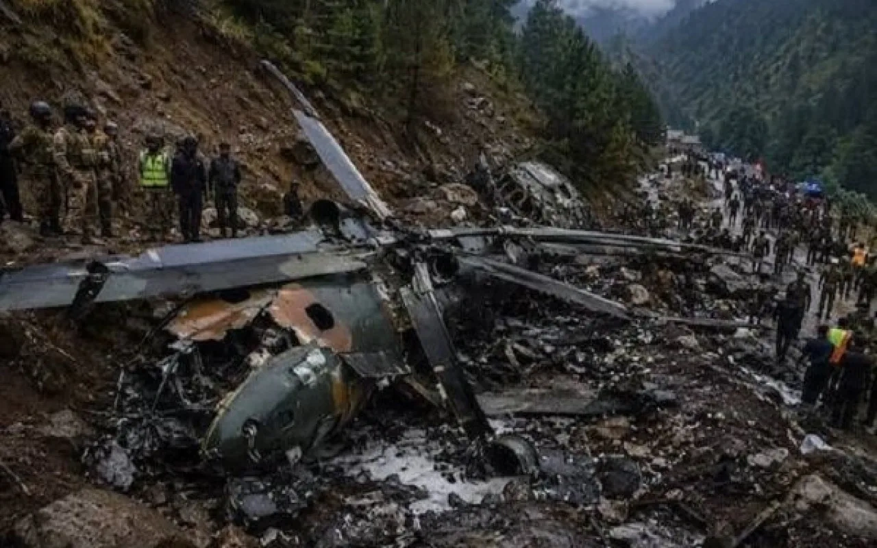 Pakistanda MI-17 helikopteri qəzaya uğradı - Hərbçilər həlak oldu