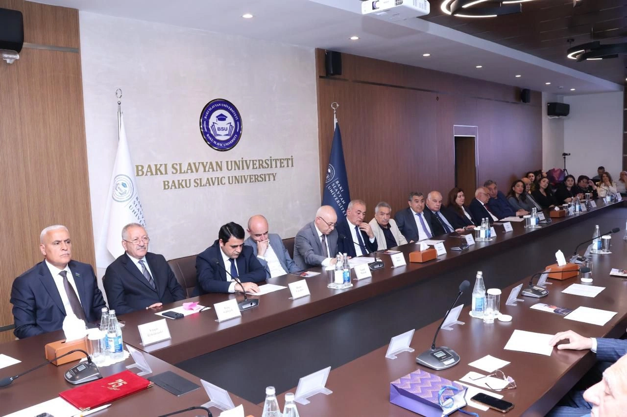BSU-da Ənvər Abbasovun 75 illiyinə həsr olunan konfrans keçirilib - FOTO