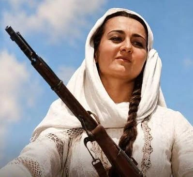 “Şahbaz bəy roluna məni çağırmışdılar, getmədim, yaxşı ki, Ənvər gedib filmdəki qızla evləndi” - İllər sonra ETİRAF etdi - FOTO+ÖZƏL