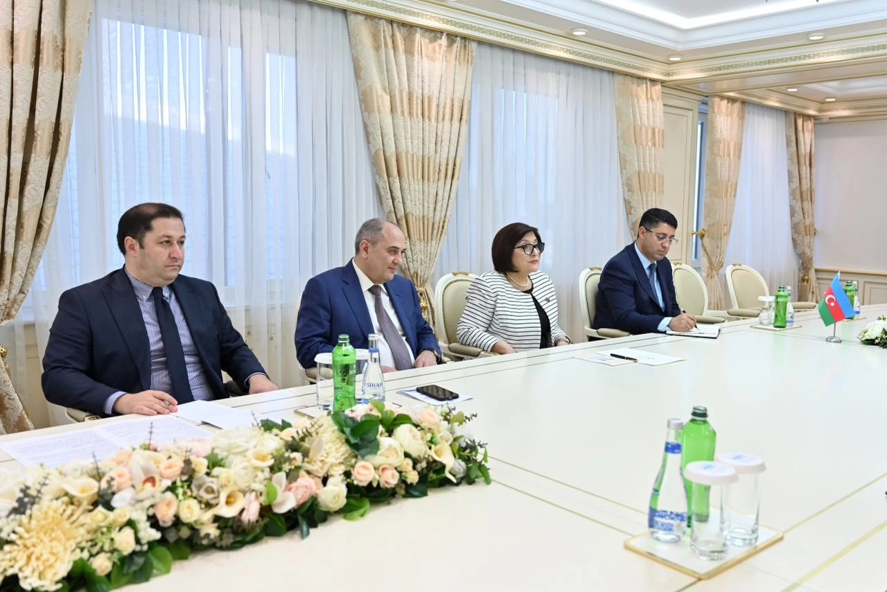 Sahibə Qafarova Kamboca Krallığı Senatının sədr müavini ilə görüşüb - FOTO