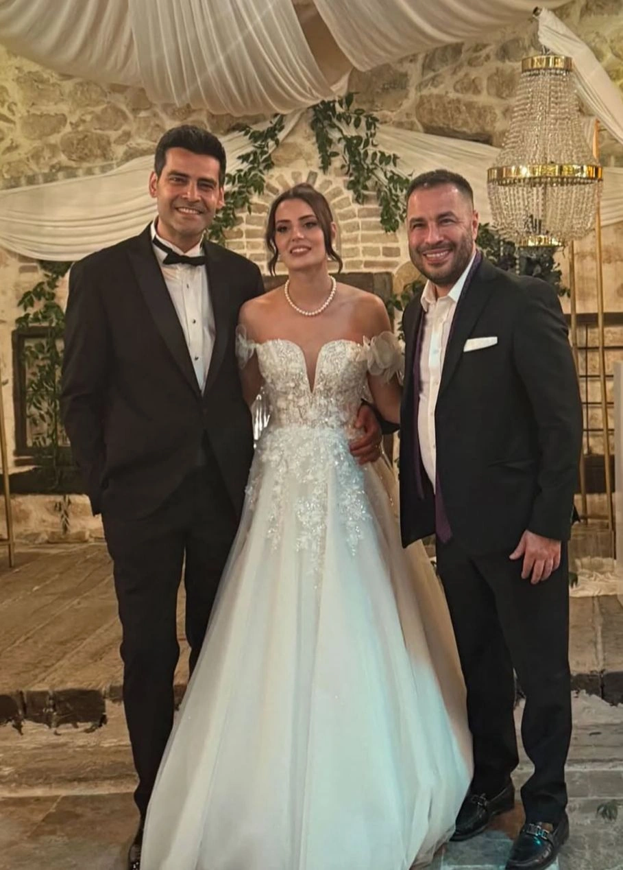 Serialda tanış olmuşdular, evləndilər - FOTO