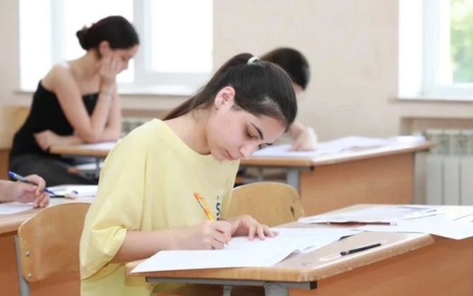 Abituriyentlər üçün VACİB XƏBƏR - Bu tarixə qədər sənədlər təqdim olunmalıdır