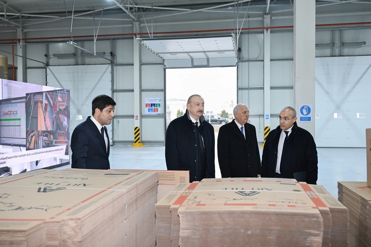 Sumqayıt Sənaye Parkında karton və qutu taralarının istehsalı müəssisəsinin açılışı oldu - FOTO