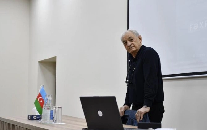 Fəxrəddin Manafov Qarabağ Universitetində tələbələrlə görüşdü - FOTO