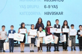 Leyla Əliyeva və Alena Əliyeva Uşaq İncəsənət Festivalının yekun mükafatlandırma mərasimində iştirak ediblər - FOTO