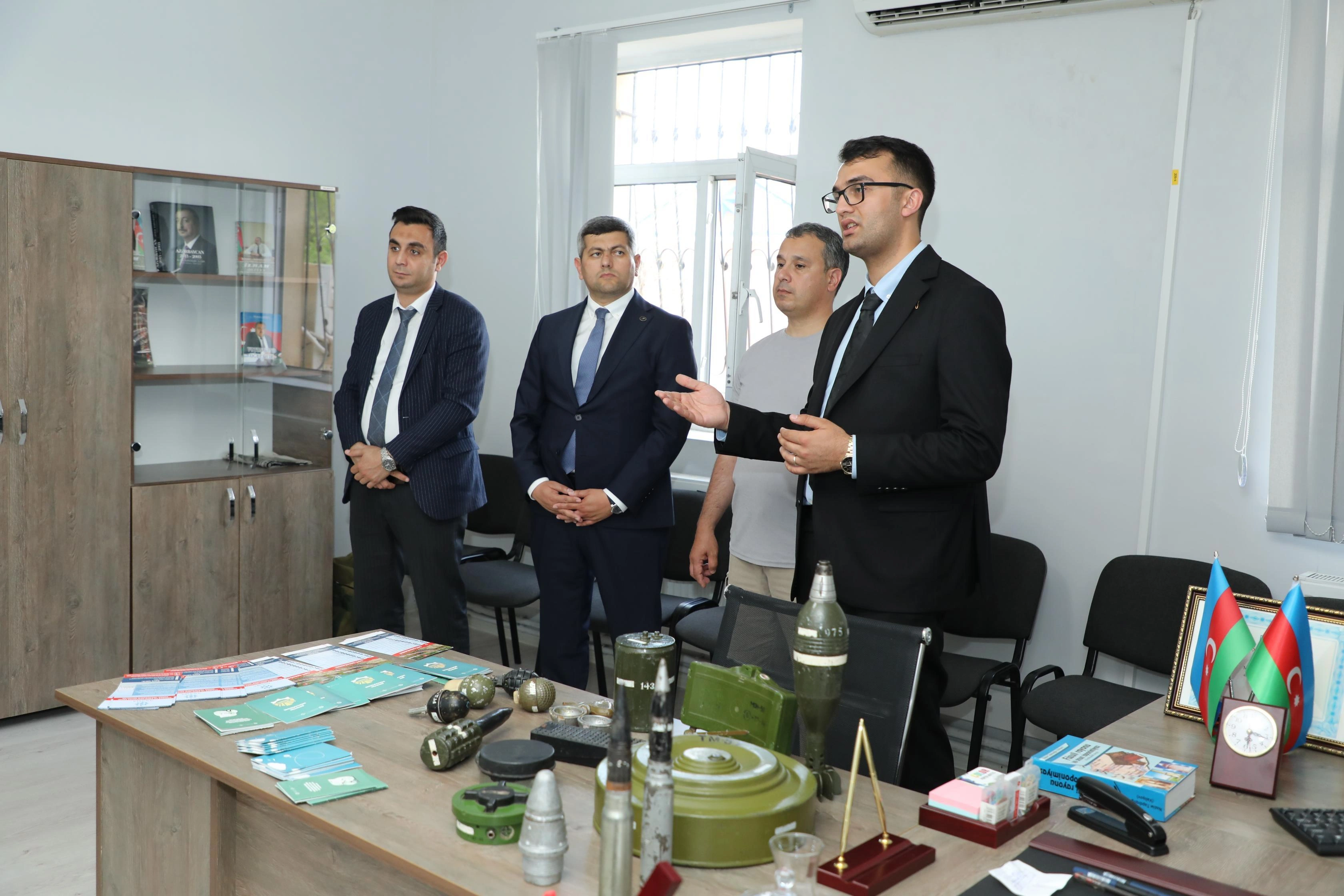 Azad edilmiş ərazilərdə daha 47 müəssisədə əməyin mühafizəsi ilə bağlı maarifləndirmə tədbirləri keçirilib - FOTO