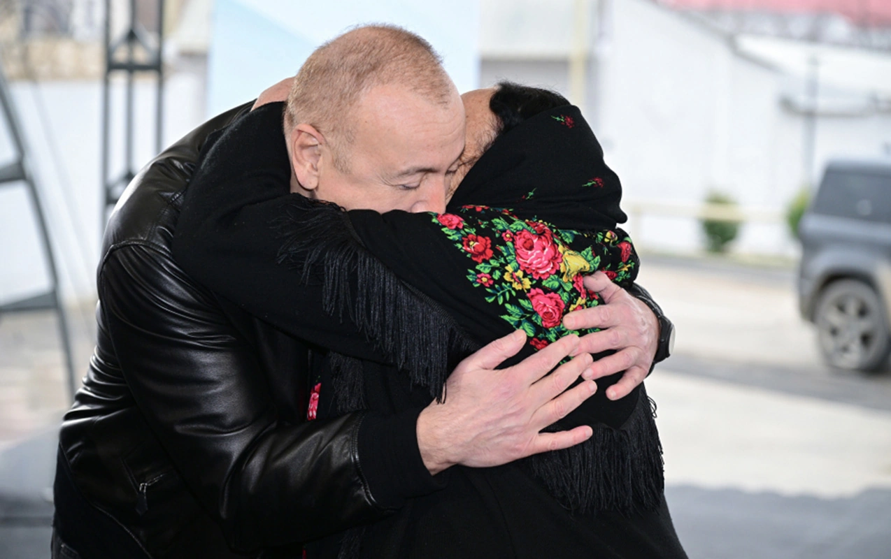 Prezident Ağdərənin Aşağı Oratağ, Çıldıran, Heyvalı və Çapar kəndlərinin sakinləri ilə görüşüb - FOTO