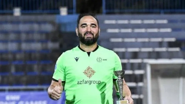 Dünya çempionu olan qapıçı artıq “Zirə”də