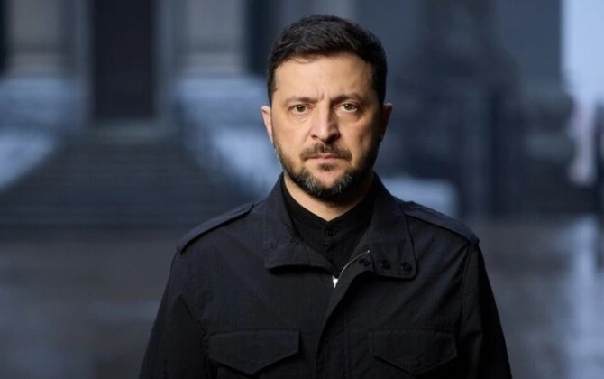 "Donbas düyünü: Zelenski ağır seçim qarşısında" - "Corriere della Sera"