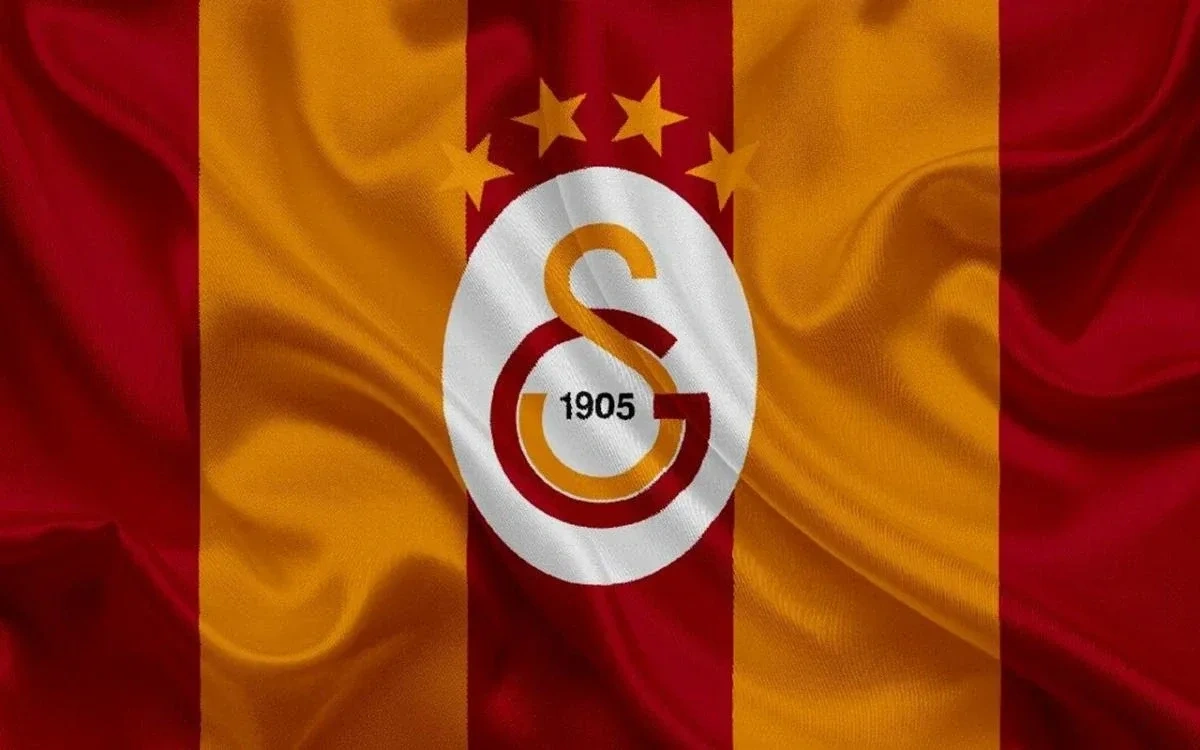“Qalatasaray” "Real"ın bu iki ulduzunu istəyir