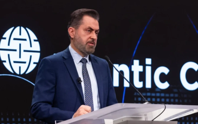 Suriya İraq neftinin daşınması üçün Hörmüz boğazına alternativ təklif edir