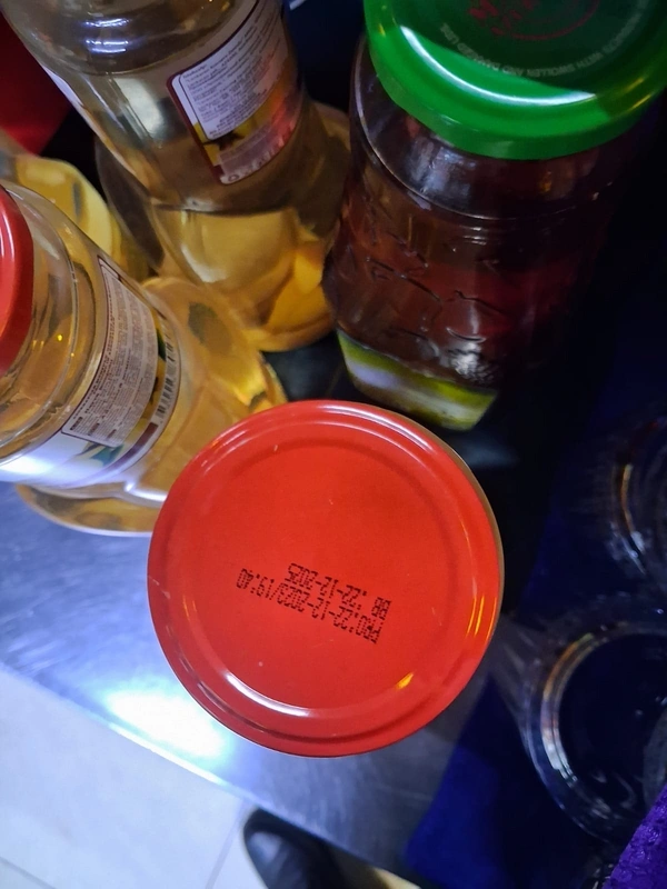 Aqşin Fatehin restoranında saxta alkoqollu içkilər aşkarlandı - FOTOLAR