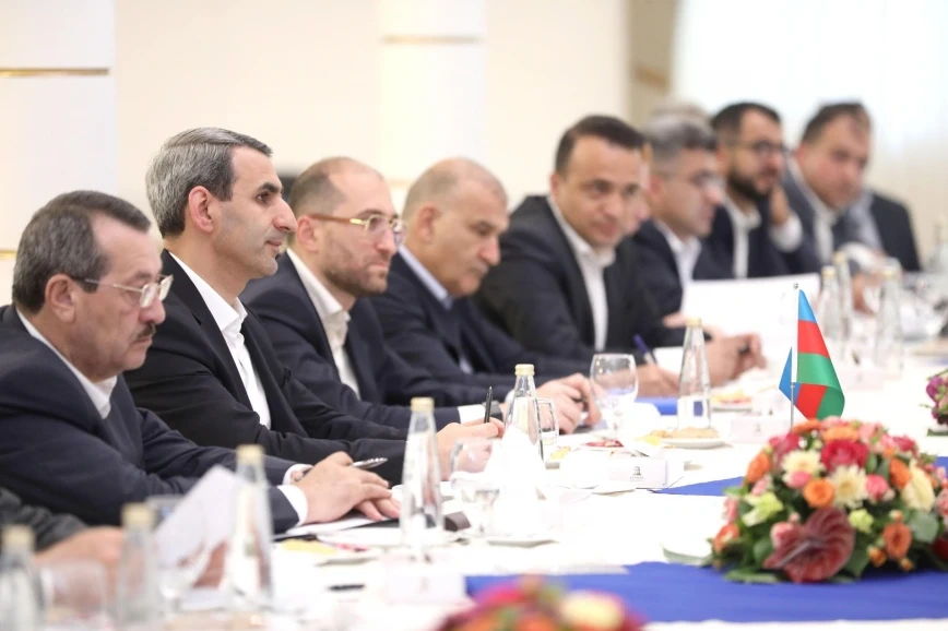 Azərbaycan və İranın dəmir yolu rəsmiləri Astara Terminalındakı tikinti işi ilə tanış olub - FOTO