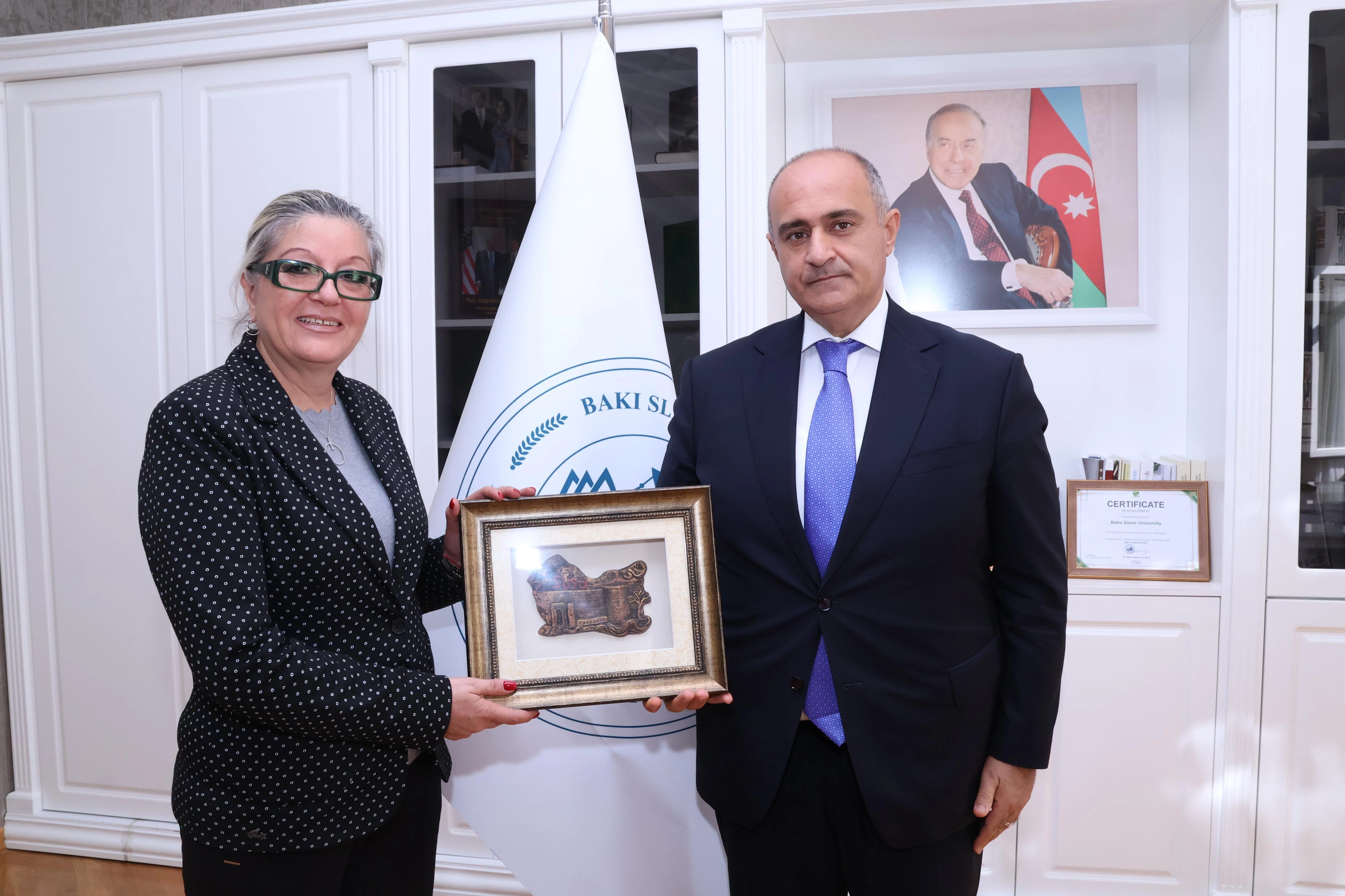 BSU Şumen Universiteti ilə əməkdaşlığa dair memorandum imzaladı - FOTOLAR