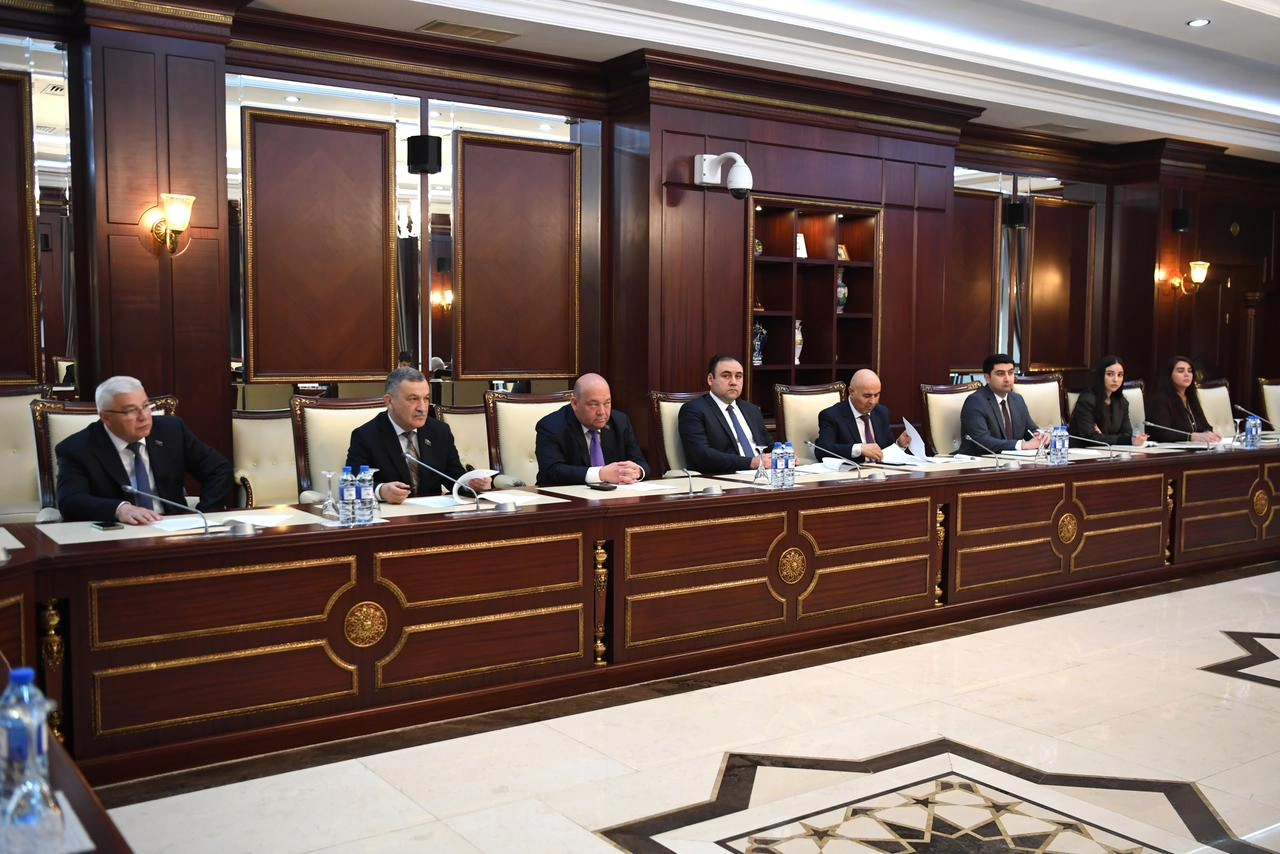 Milli Məclisin Regional məsələlər komitəsinin iclası keçirildi - FOTO