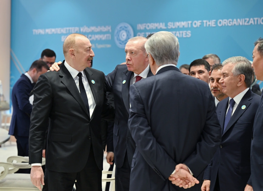 İlham Əliyev Türküstanda TDT-nin qeyri-rəsmi Zirvə görüşündə iştirak edib - FOTO - YENİLƏNİB