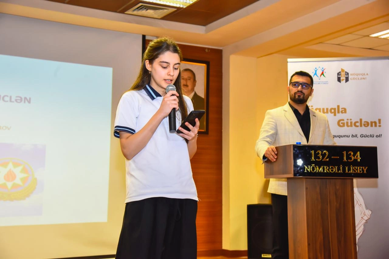 Gənclərin hüquqi savadlılığının artırılmasına yönəlmiş “Hüquqla Güclən!” layihəsi keçirildi - FOTO