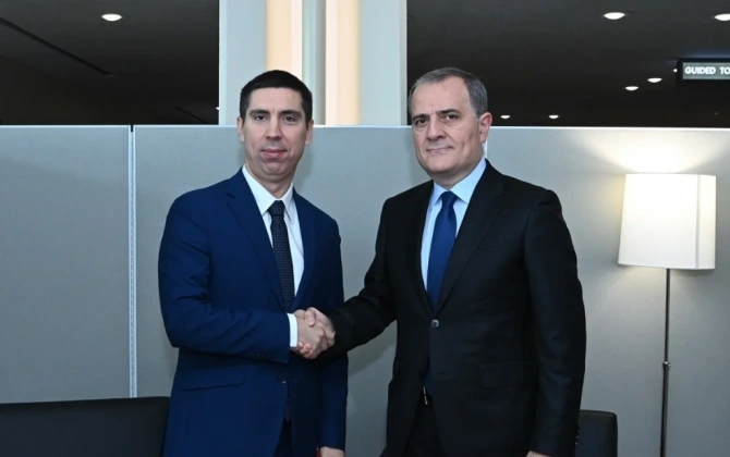 Ceyhun Bayramovla Moldovanın XİN rəhbəri görüşüb - FOTO