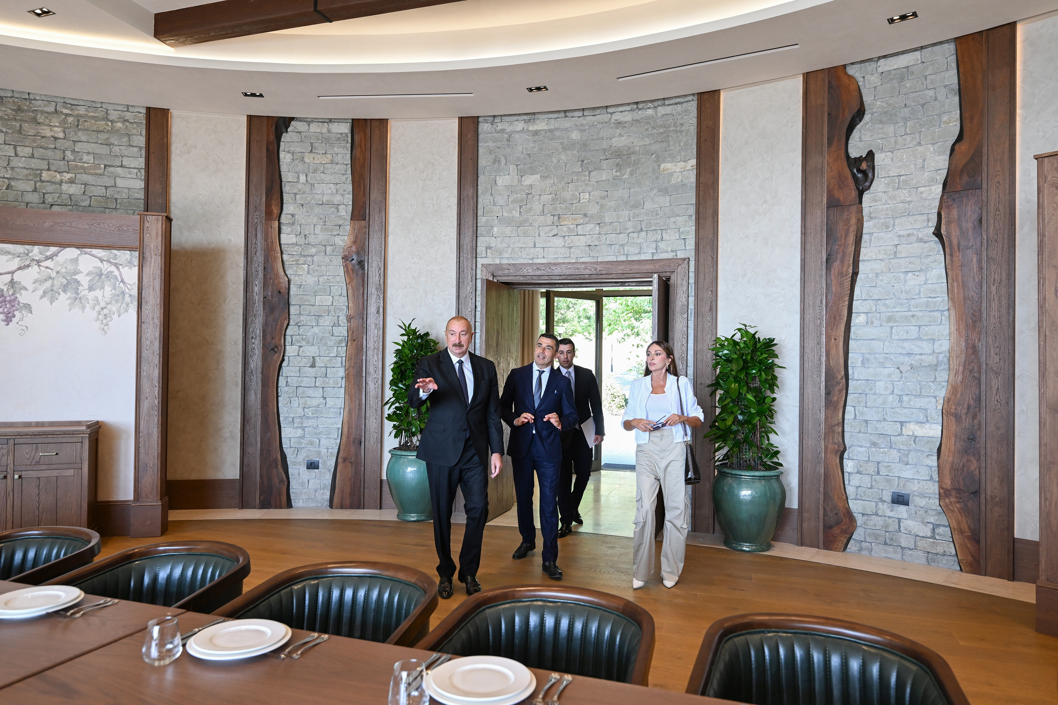 Prezident və xanımı “Meysari Grand Hotel & SPA” kompleksinin açılışında - FOTOLAR - YENİLƏNİB