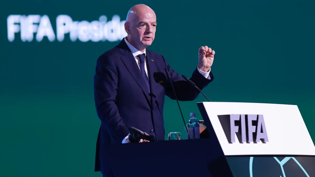Paraqvaylı senatorun Mbappeni təhqir etməsinə FIFA-dan SƏRT REAKSİYA