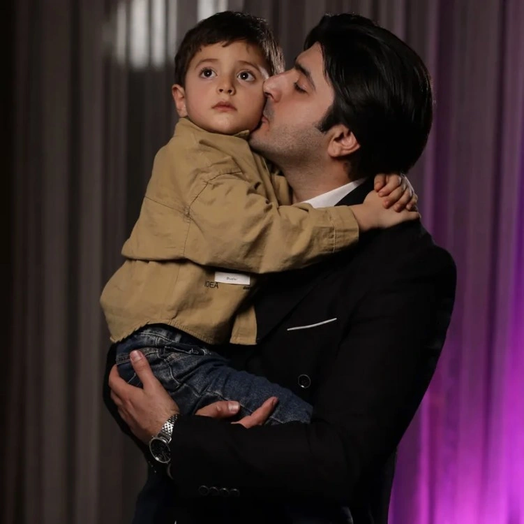 Muraddan oğlu ilə bağlı paylaşım - FOTO