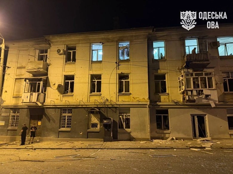 Rusiya Sumı və Odessaya zərbələr endirdi: ölənlər və yaralananlar var - Ukrayna KİV-ləri